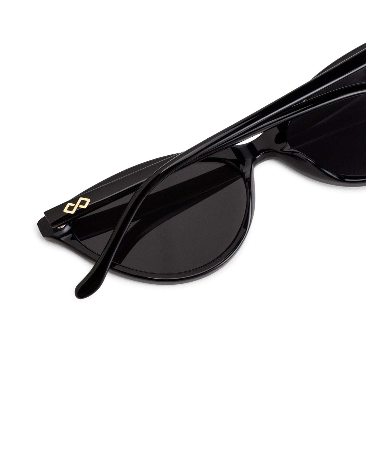 Discover Kourt Black Sunglasses for Women – Stylish UV Protection, Available in USA, UK, Canada & UAE